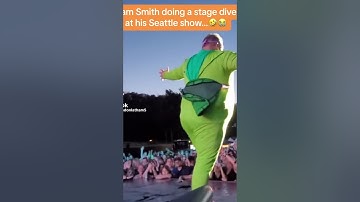 Sam Smith stage dive FAIL!