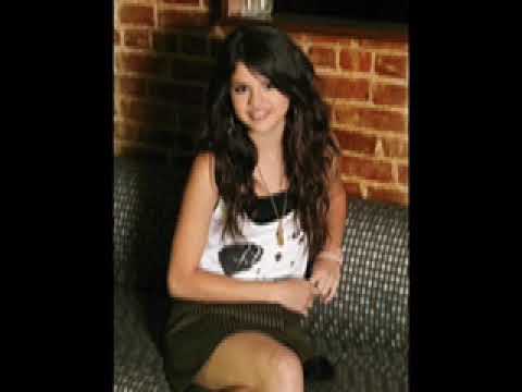 Exclusive! Selena Gomez On The New Guy In Her Life!