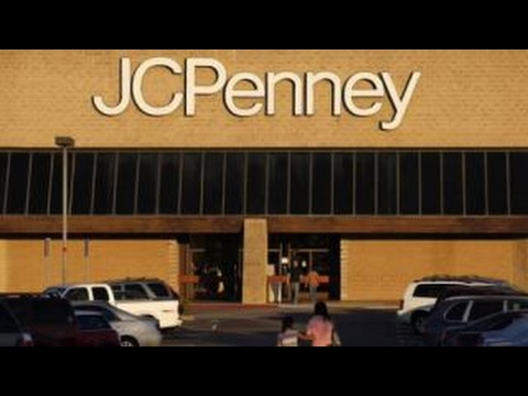 JC Penney Shares Fall 25% as More Bad News Pours In