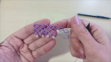 Tatting  Split Ring with Floating Ring with bead