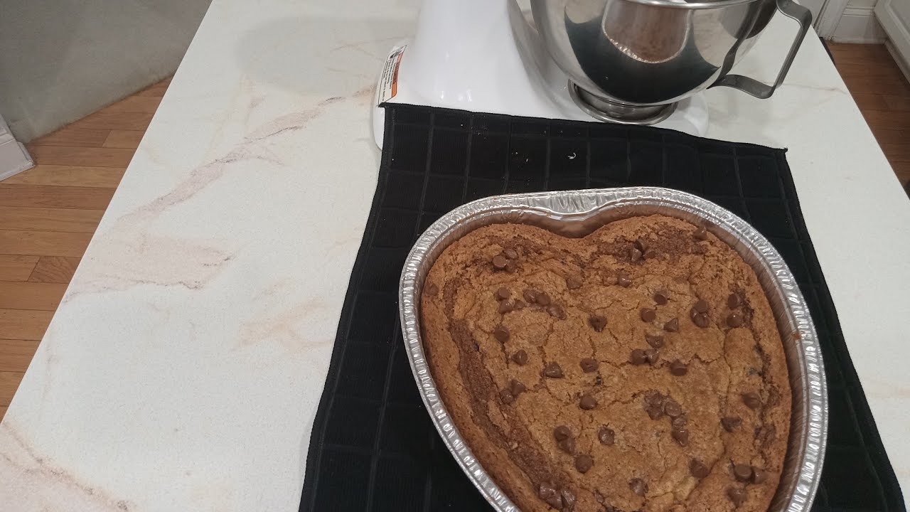 easy-valentine-s-day-chocolate-chip-pecan-cookie-cake-heart-shaped