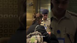 Srk Spotted At Mumbai Airport Shahrukh Khan 