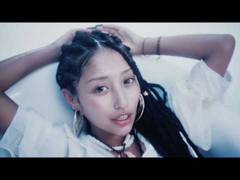 MOMOA / Lifetime Respect -ギャル編-【Official Music Video】