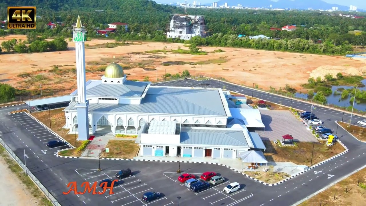 Cinematic Aerial Masjid Ar-Rayyan Batu Kawan | Permata Bandar Cassia Penang - 4K