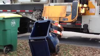 Acc solid waste department side loader 2