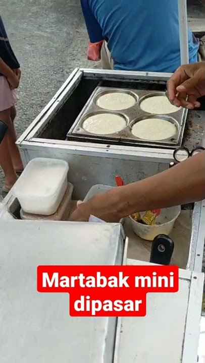 jajanan martabak mini dipasar yuk