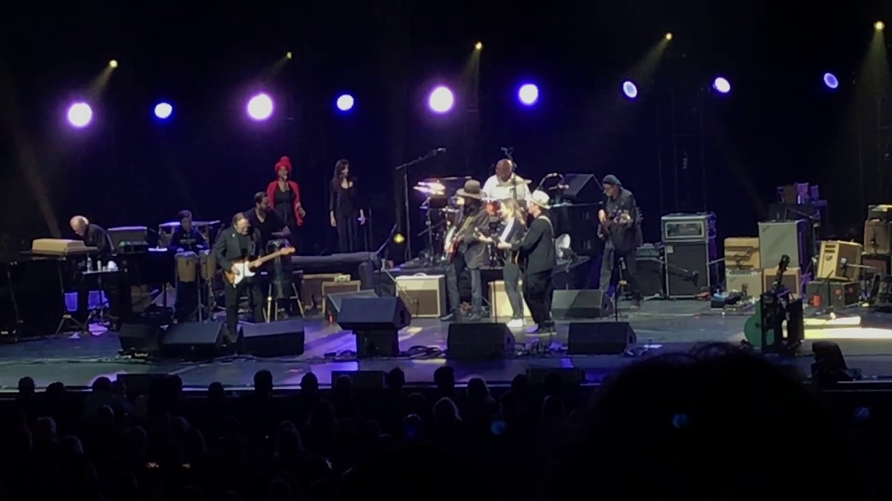 Sheryl Crow Everyday Is a Winding Road w/ 3 Heartbreakers & Stephen