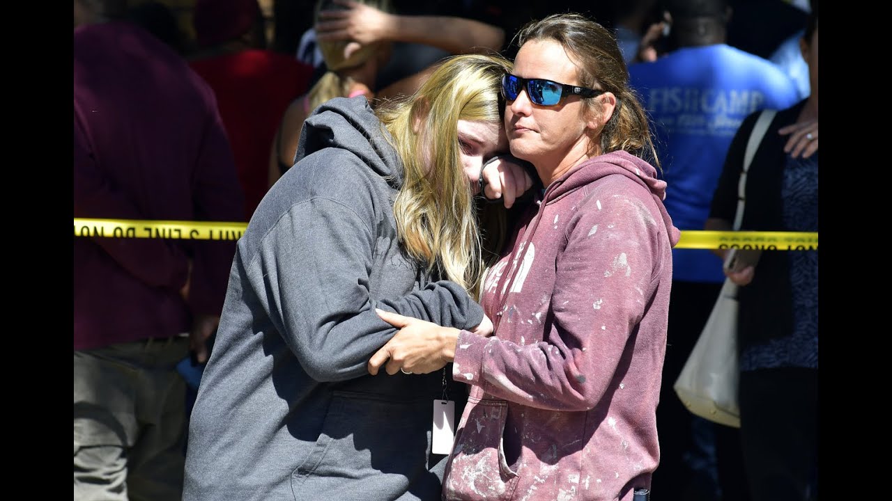 'Hoax' active shooter situation at Beaufort High School - YouTube