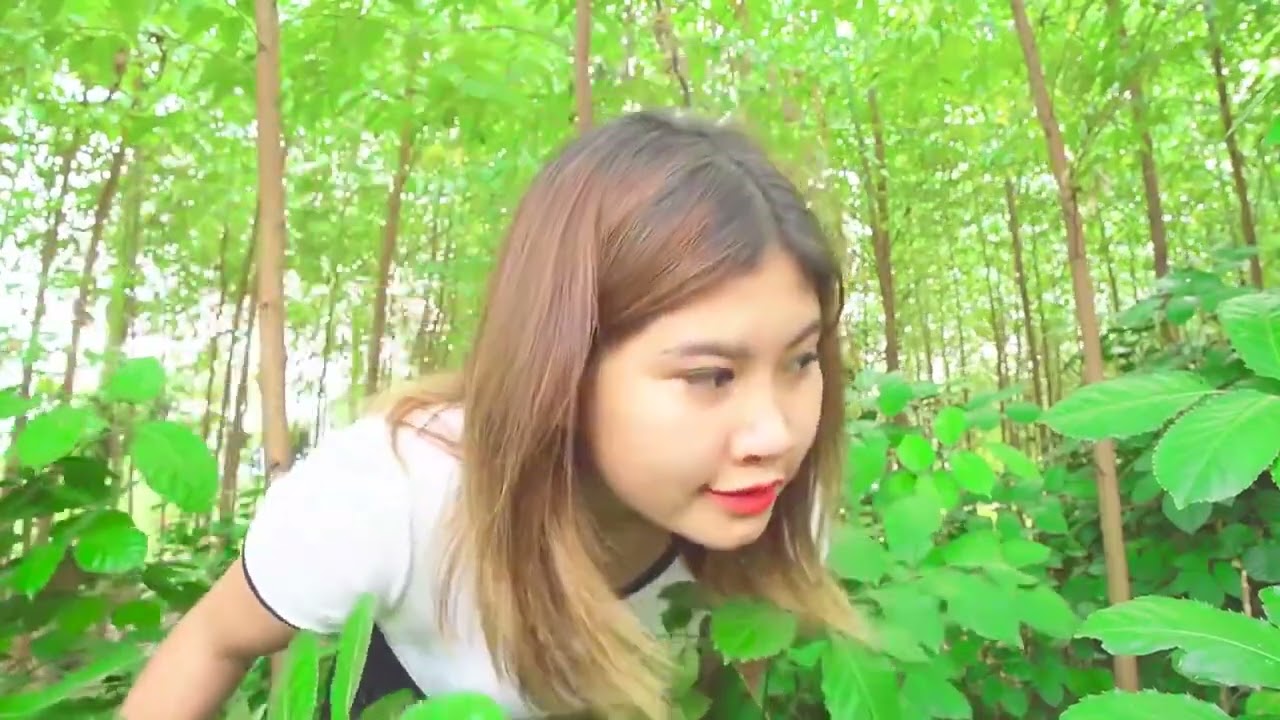 Countryside food: Dig holes to trap rats in the forest