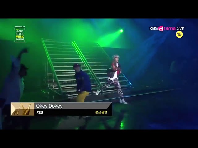 Soul Music Award (SMA) 2017 - ZICO ft. Mino Okey Dokey moment class=