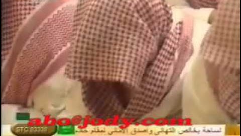 الخشوع في المسجد اجمع  من سورة الفجر   يا ايتها النفس المطمئنة ارجعي الى ربك راضية مرضية فادخلي في عبادي وادخلي جنتي