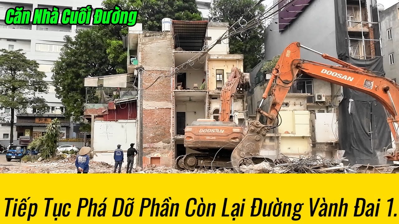 Đường Đắt Nhất Hành Tinh - Công Trường Đang Được Thu Dọn Phẳng Lỳ..