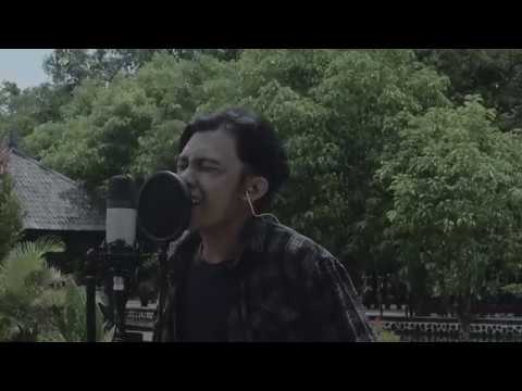 DIVIDE - Darah
