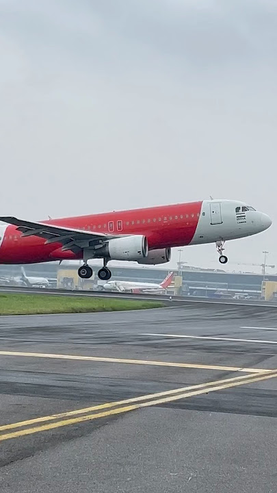 AirBus-320 Air Asia | TakeOff | #shorts #trending #viralshorts #airbus #aviation #takeoff #malaysia