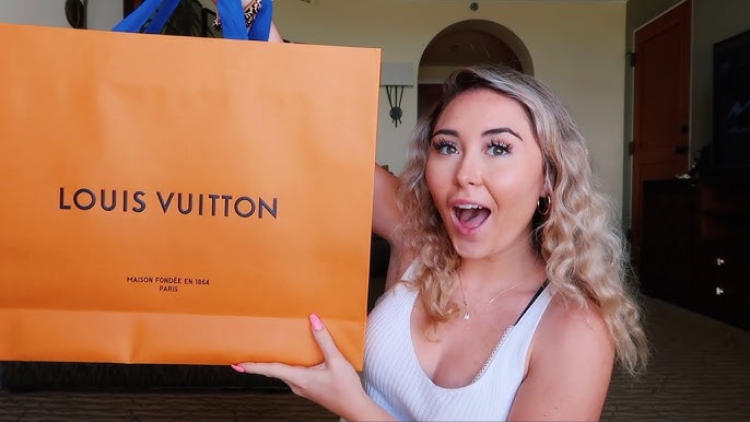 WOODBURY COMMON PREMIUM OUTLETS SHOPPING VLOG & HAUL! DISCOUNT