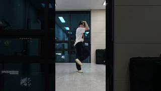 정국 (Jungkook) - Standing Next to You Dance Challenge shorts