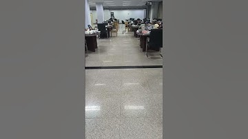 VR in the library,tech studying geek 😎