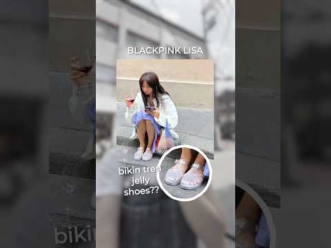 JELLY SHOES YANG ANTRIAN NYA SAMPAI KAYA SEMUT DI KOREA GARA2 BLACKPINK LISA !