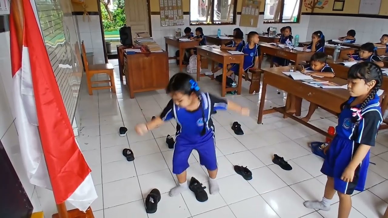 Latihan Gerak Berirama Fase A Dan B Trisada