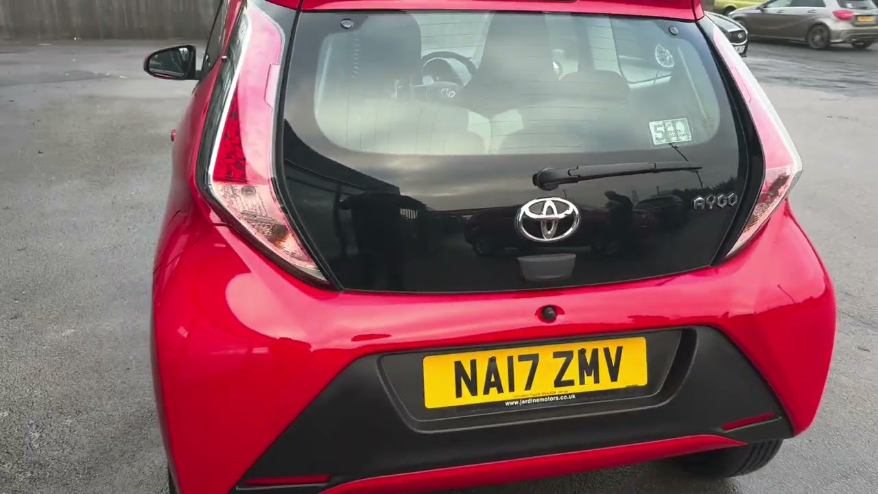 2017 Toyota Aygo 1.0 VVT-I x-play 