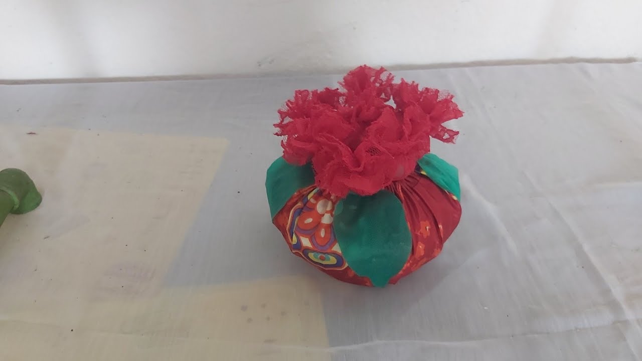 PESO DE PORTA COM BOLINHAS DE DESODORANTE