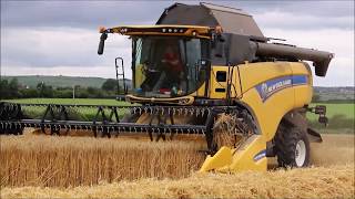 New Holland CX7.80 combine