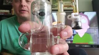 Budtender Damon's 1st dab of the day.