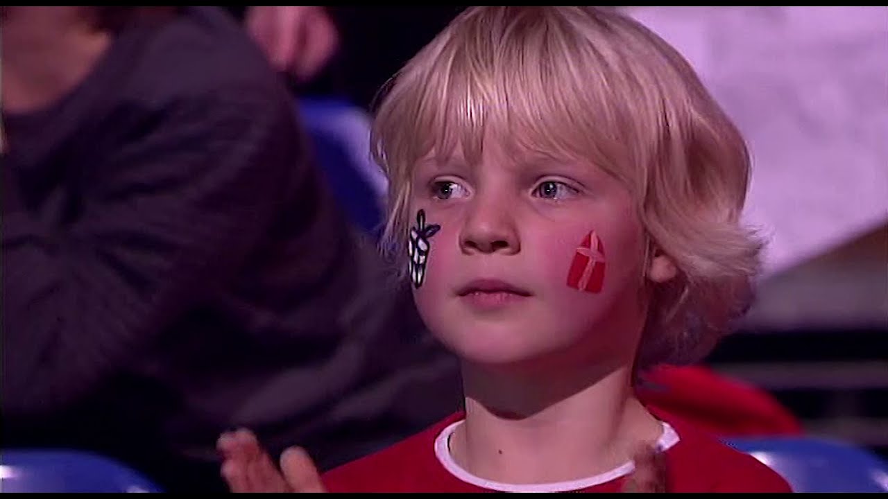 LIVE: BOYS AND GIRLS - DJUMBO (2009) @ Het Club van Sinterklaas Feest