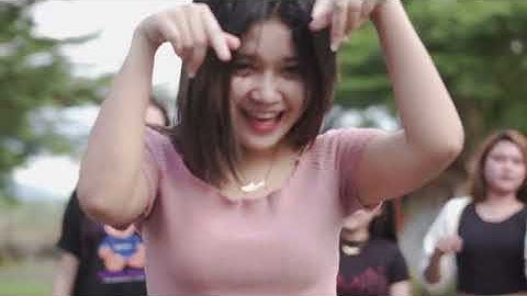 Thumbnail of Stelan Daboy - Tampias fams (Official Music Video)