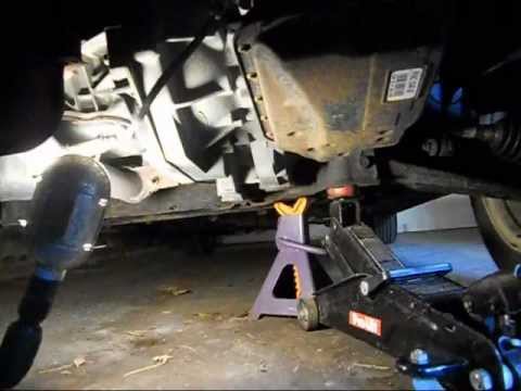 How to put an alternator on a 2005 ford focus #8