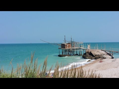 Spiaggia Naturista Lido Punta Le Morge - YouTube