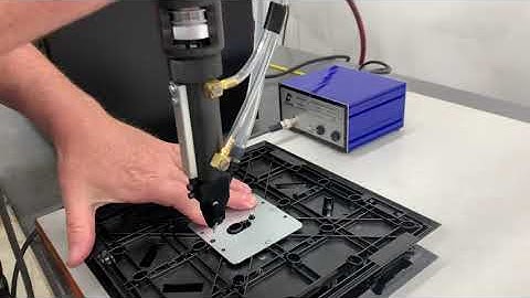 Automatic Screw Feeder for Electronics Assembly