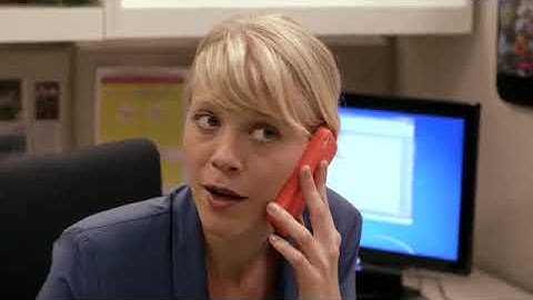 ENGLISH FILE Intermediate 4th Edition PE Ep4 Social English phrases