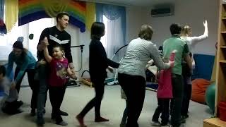 Дети с ОВЗ. Музыкально-хороводная игра Дети с ОВЗ. Музыкально-хороводная игра