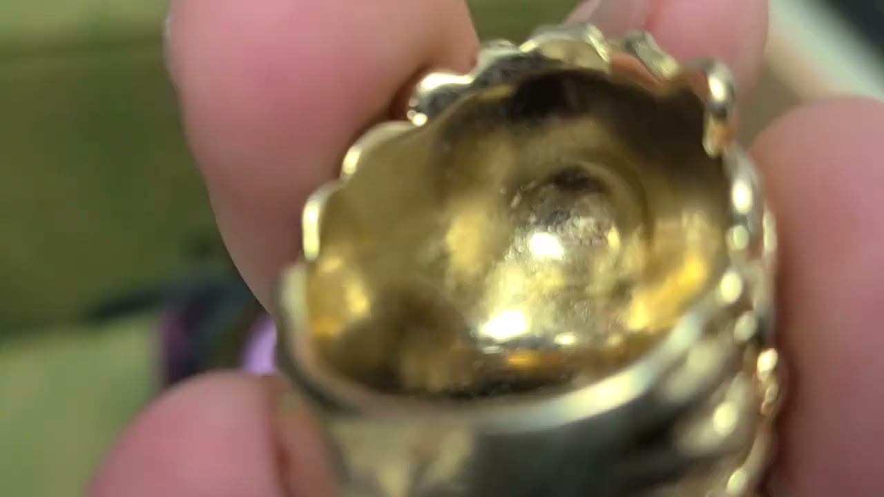 Gucci Lionhead Ring gold tone Swarovski Crystal red quick unboxing