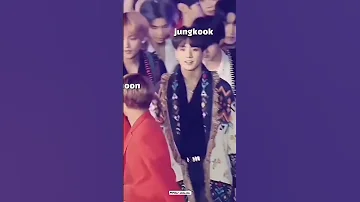 Jungkook With Park Jihoon Bowing Fypシ Parkjihoon Jungkook Wannaone 