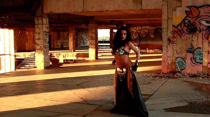 Diana Bastet Metal Belly Dance. Paranoid