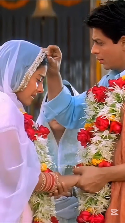 srk or kajol filmy love 🥰❤️ #srk #hindisong #viralvideo #trending #love #kajol #romantic #shorts