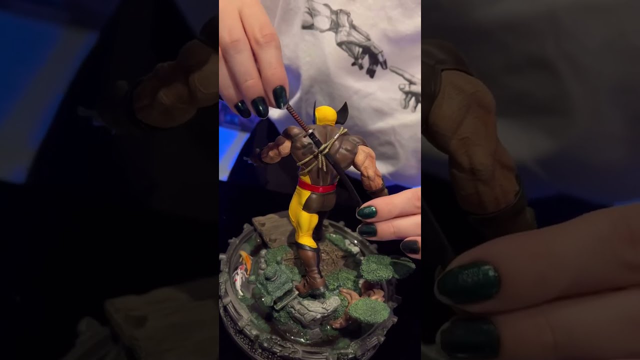 デラックス　アートスケール　1/10 ウルヴァリン　アンリーシュド Wolverine Unleashed Deluxe 1:10 Scale Statue by Iron Studios