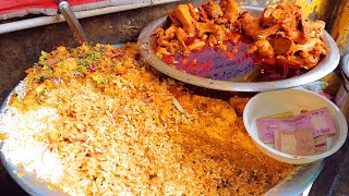 Old Dhakaiya Famous Masala Chicken & Koel Muri | Bangladeshi Street Food