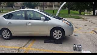 How to change oil on a 2005 Toyota prius