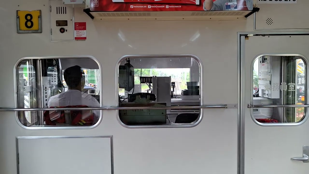 ‼️ Kabin Masinis KRL Solo - Yogya | Masinis Bekerja ‼️