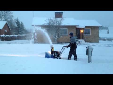 Video: Använder snöslungor vanlig gas?