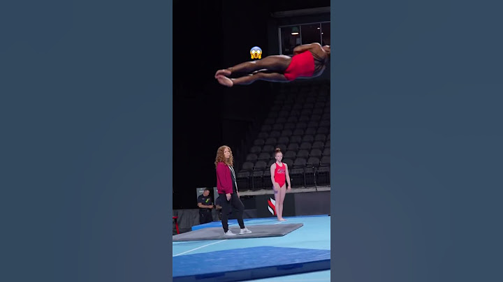 Simone Biles Stuns the World with a Perfect Landing! #shorts #shortvideo #olympics
