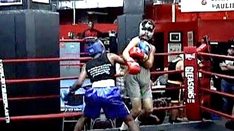 ELIJAH ALLISON : NY METRO BOXING 10/14/17 : ANTHON...