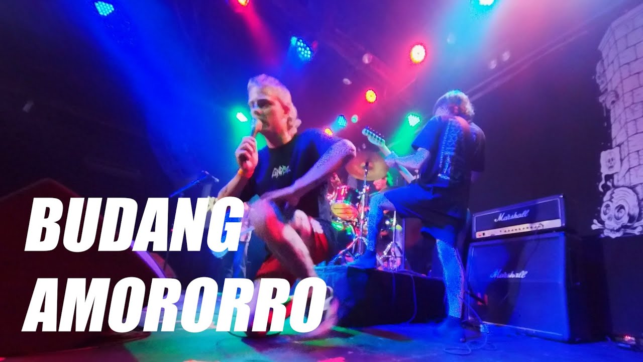 Budang - Amororro (Ao Vivo no Hangar 110) - YouTube