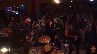 The Wailers  -  Johnny Be Good  -  Live at Daryl&#39;s House Club 2017