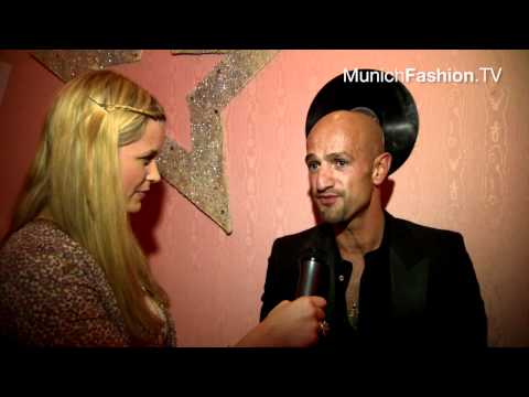 Sarah im Interview mit Peyman Amin und Manuel Cortez