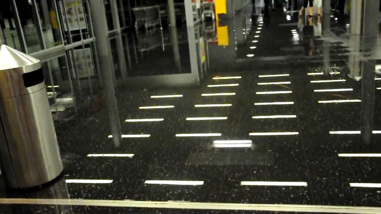 überschwemmung metro Baden