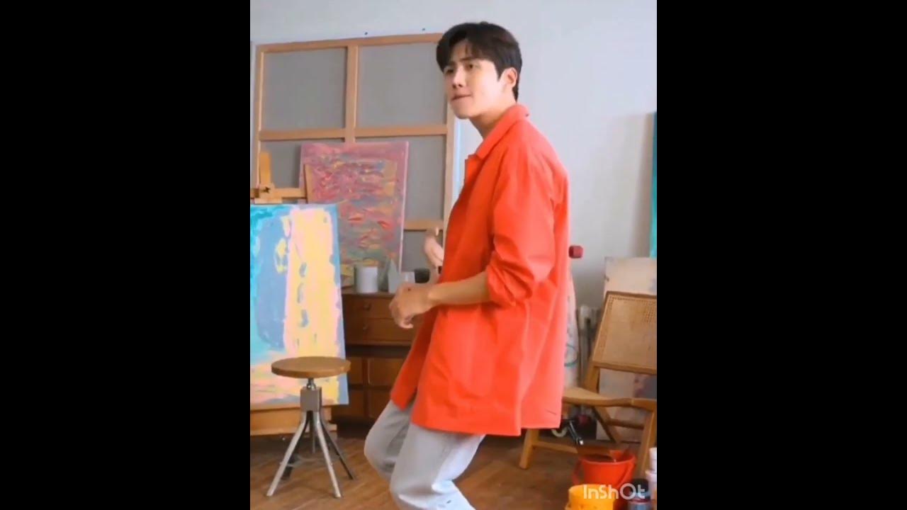KIM SEON HO SUPER CUTE DANCE